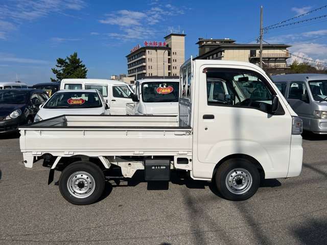 Daihatsu HIJET TRUCK 2017-01 18201-8