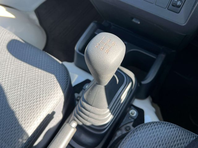 Daihatsu HIJET TRUCK 2017-01 18201-22