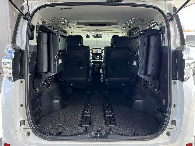 Toyota VELLFIRE 2019-08 5433-10