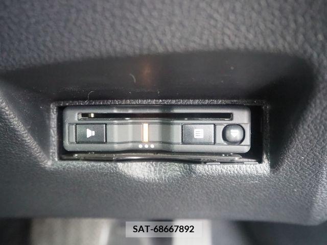 Toyota PRIUS 2022-04 282121-16