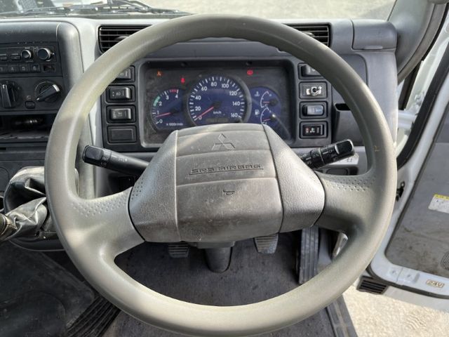 Mitsubishi CANTER 2004-08 23480-19