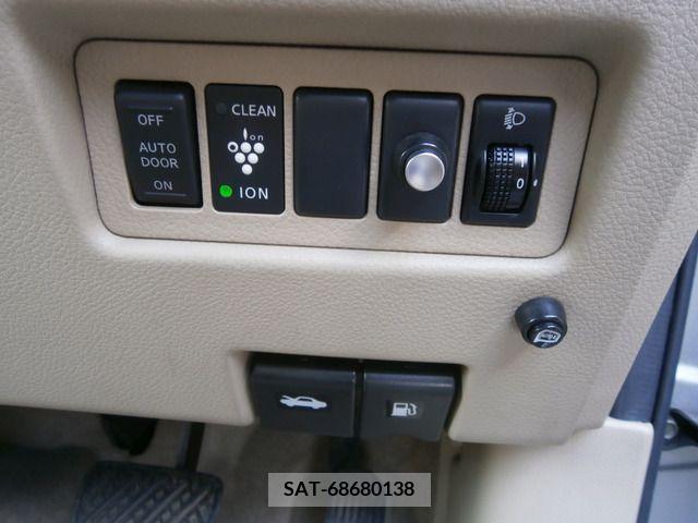 Nissan SERENA 2005-10 214134-12