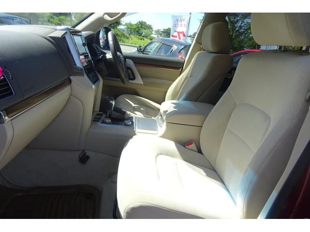 Toyota LAND CRUISER 2018-01 17052-18