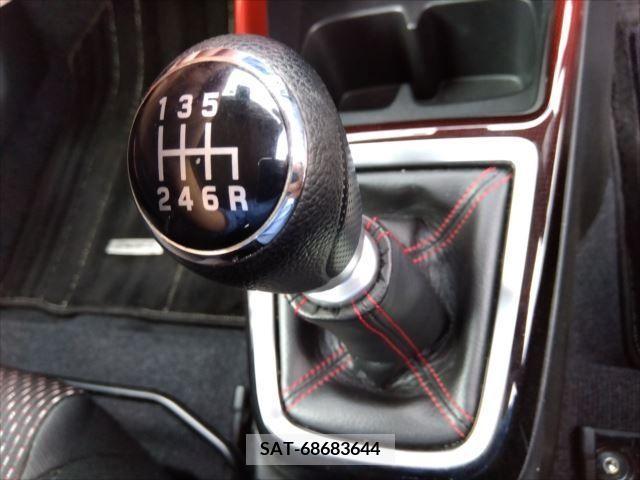 Suzuki SWIFT 2019-01 320810-10