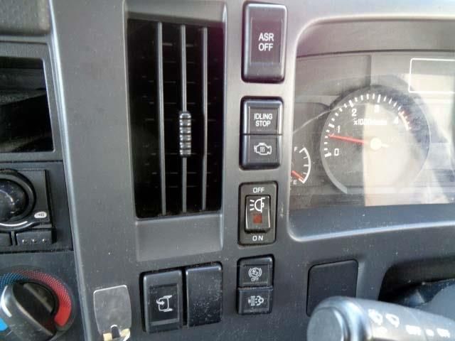 Isuzu ELF TRUCK 2013-03 3353-6