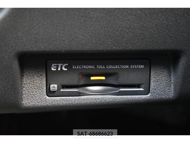 Nissan LEAF 2019-09 204625-7