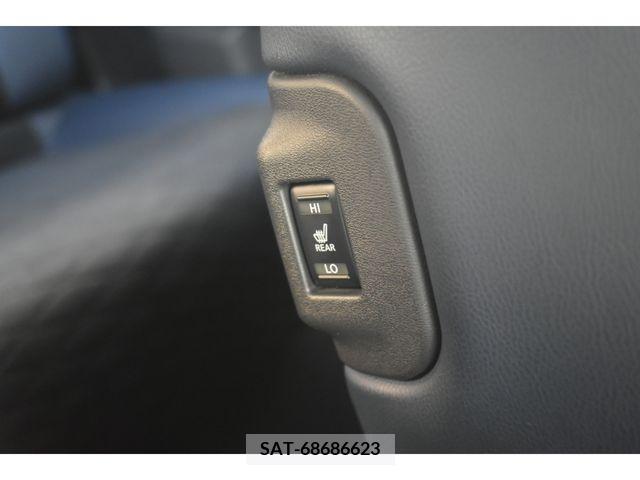 Nissan LEAF 2019-09 204625-9