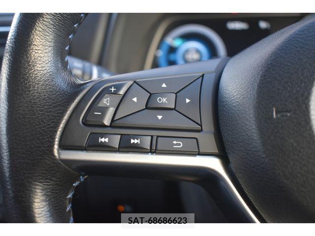 Nissan LEAF 2019-09 204625-12