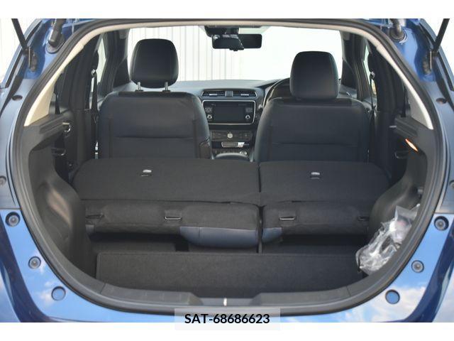Nissan LEAF 2019-09 204625-19