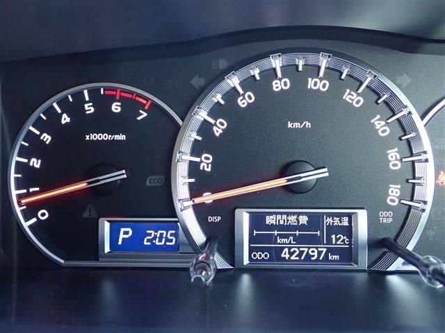 Toyota HIACE VAN 2016-06 22996-9