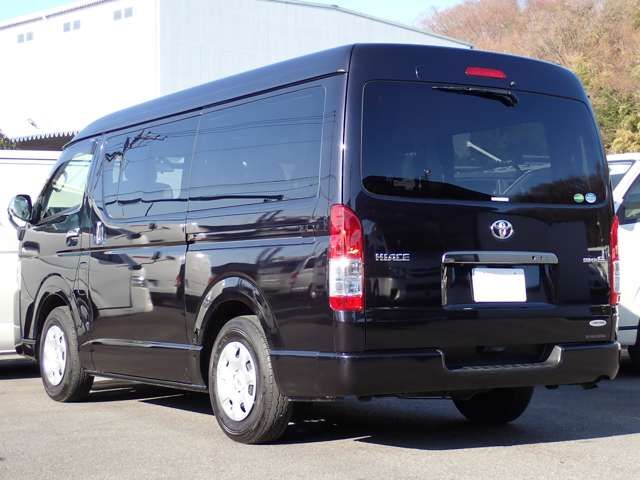 Toyota HIACE VAN 2016-06 22996-3