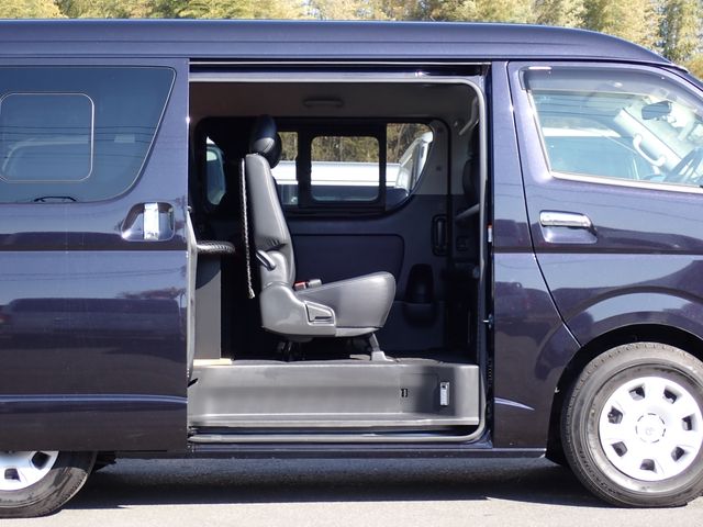 Toyota HIACE VAN 2016-06 22996-5