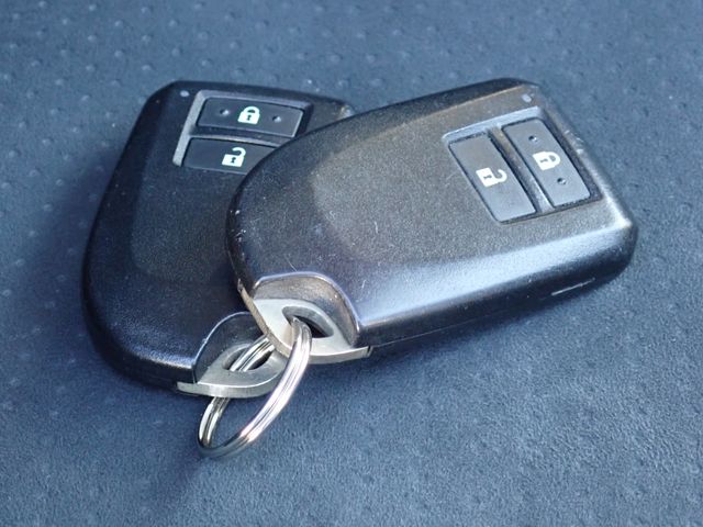 Toyota HIACE VAN 2016-06 22996-13