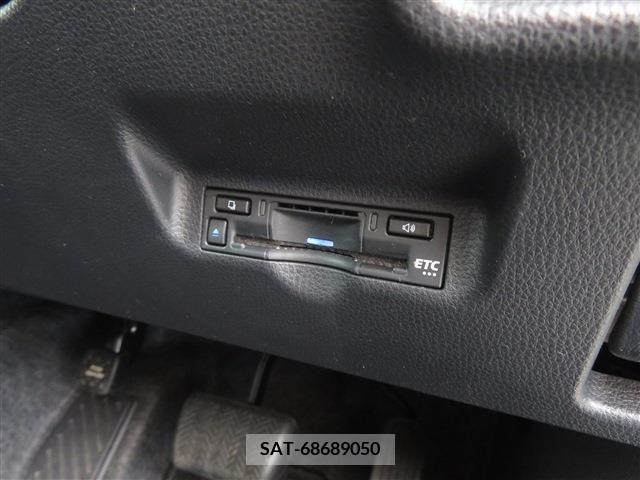 Toyota SIENTA 2022-09 351207-15