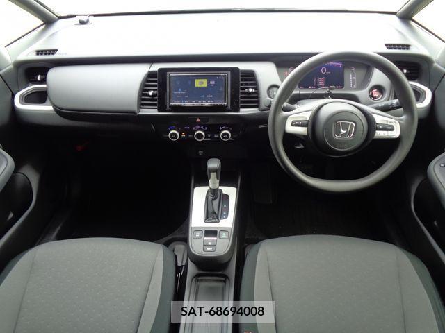 Honda FIT 2021-08 354935-1