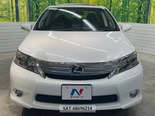 Lexus HS 2011-07 354072-14