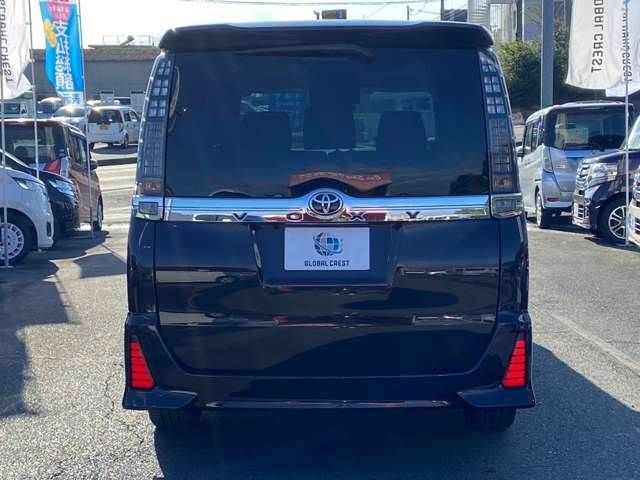 Toyota VOXY 2016-01 189801-6