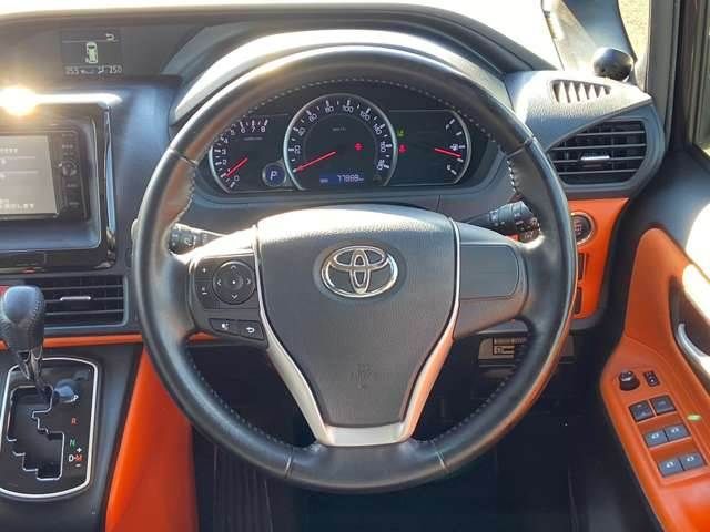Toyota VOXY 2016-01 189801-9