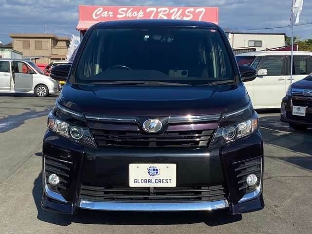 Toyota VOXY 2016-01 189801-1