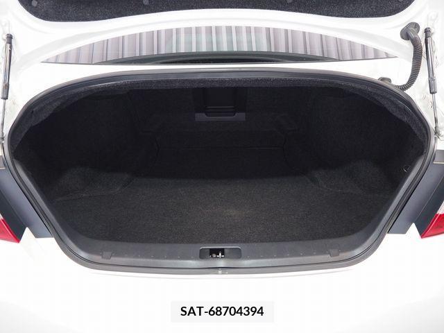 Nissan FUGA 2010-11 324488-12