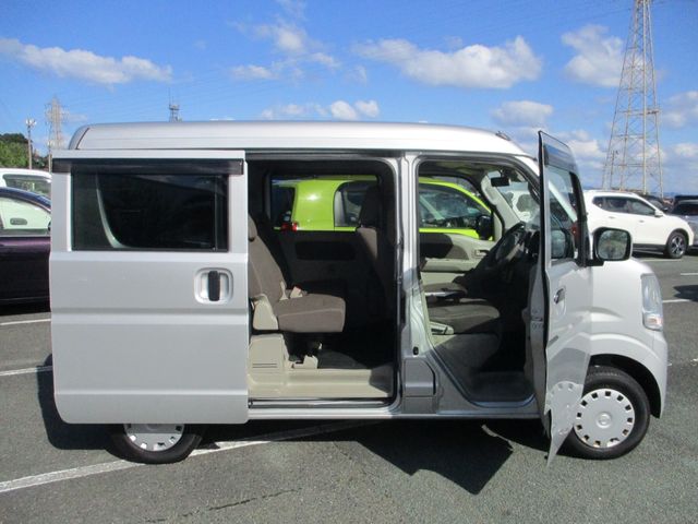 Nissan CLIPPER 2018-01 185609-28