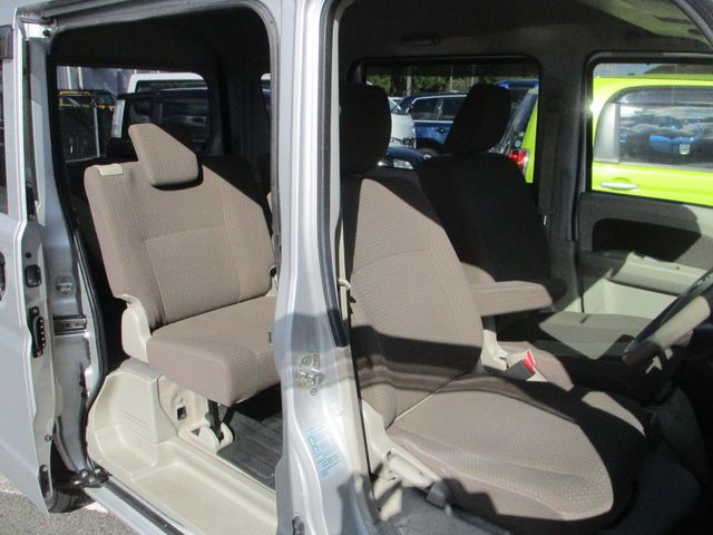 Nissan CLIPPER 2018-01 185609-1