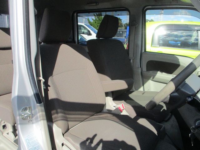 Nissan CLIPPER 2018-01 185609-17