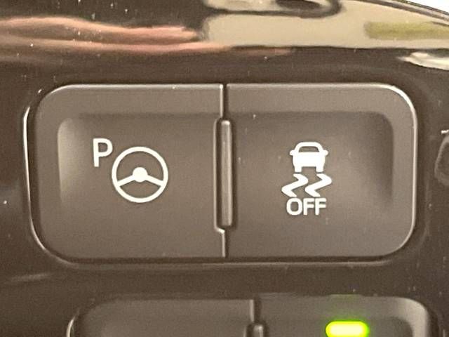 Toyota PRIUS PHV 2019-03 189456-6