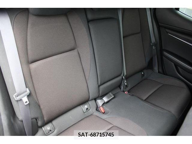 Mazda MAZDA3 2019-05 301040-16