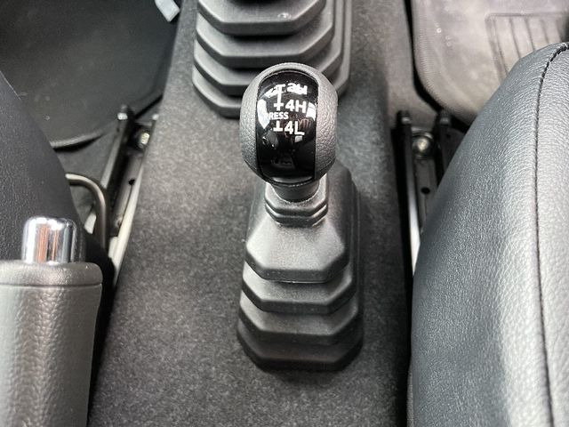 Suzuki JIMNY 2022-05 193790-13
