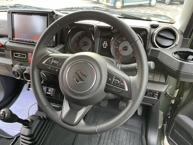 Suzuki JIMNY 2022-05 193790-7