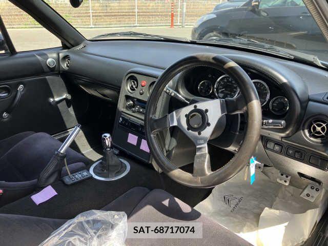 Mazda EUNOS ROADSTER 1992-06 269934-1