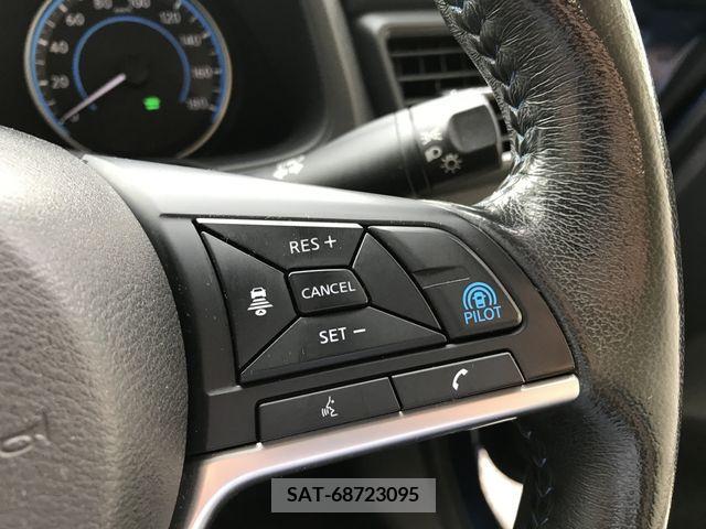 Nissan LEAF 2019-08 349999-18