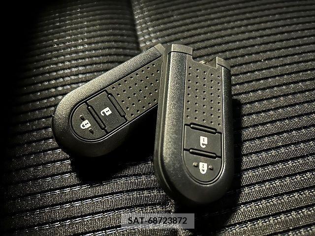 Daihatsu MOVE CUSTOM 2022-11 234185-11