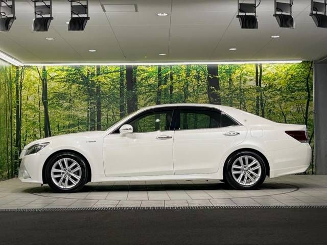 Toyota CROWN SEDAN 2014-03 182504-16
