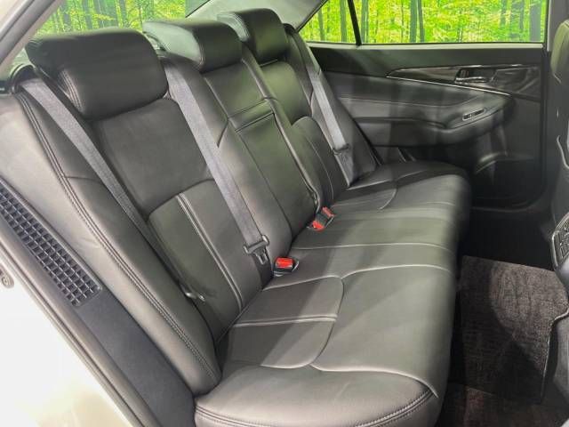 Toyota CROWN SEDAN 2014-03 182504-9