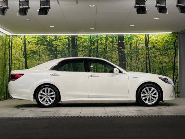 Toyota CROWN SEDAN 2014-03 182504-17