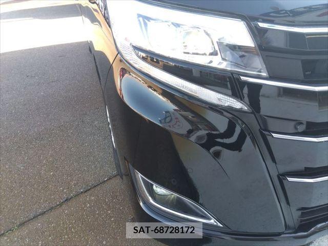 Toyota NOAH 2020-08 279464-4