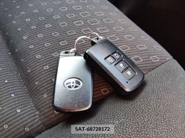 Toyota NOAH 2020-08 279464-18