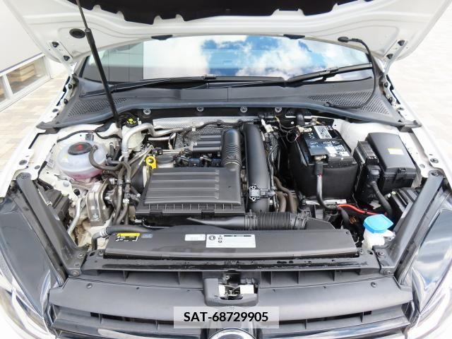 VolksWagen GOLF 2018-08 375103-2