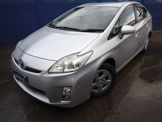 Toyota PRIUS 2010-04 989-0