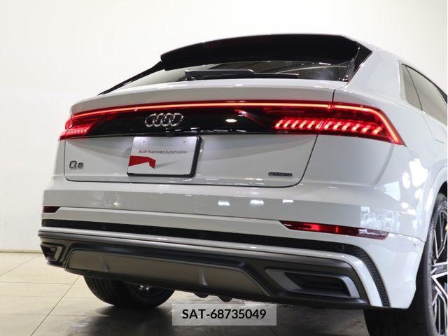 Audi Q8 2022-09 317814-6