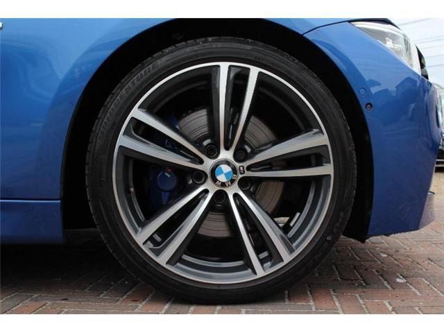 Bmw 3 SERIES 2017-08 181612-12