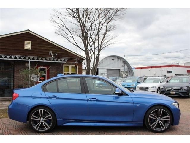 Bmw 3 SERIES 2017-08 181612-1