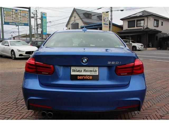 Bmw 3 SERIES 2017-08 181612-4