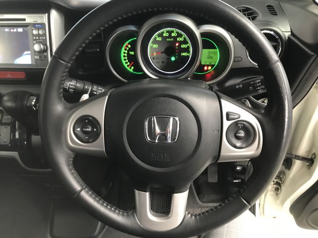 Honda N BOX 2013-09 182707-19