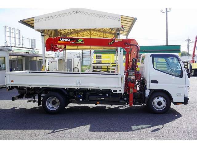 Mitsubishi CANTER 2023-08 23036-4