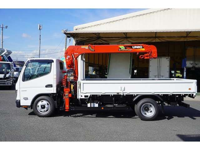 Mitsubishi CANTER 2023-08 23036-2