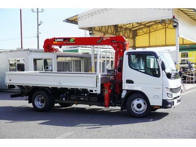 Mitsubishi CANTER 2023-08 23036-5