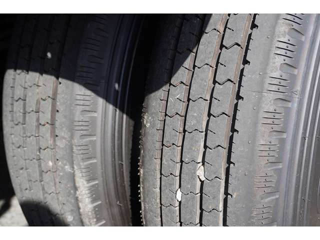 Mitsubishi CANTER 2023-08 23036-8